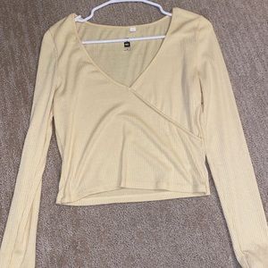 PacSun long sleeve yellow crop top